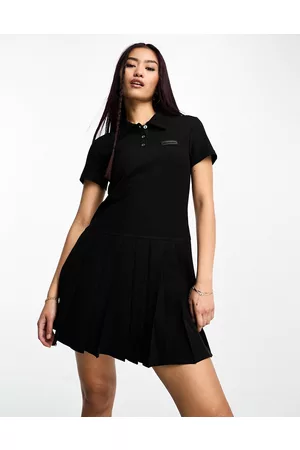 Urban Revivo Vestito t-shirt con fondo a pieghe