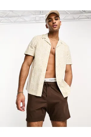 New Look Camicia color pietra con stampa a trattini