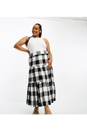 ASOS ASOS DESIGN Curve - Gonna midi a balze a quadretti bianca e nera
