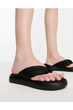 Urban Revivo Sandali stile infradito neri con suola flatform