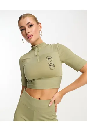 Nike Sport Utility - Crop top color oliva neutro a coste