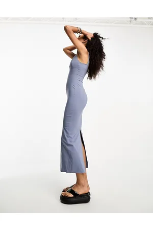 Bershka Vestito midi fasciante denim con scollo rotondo