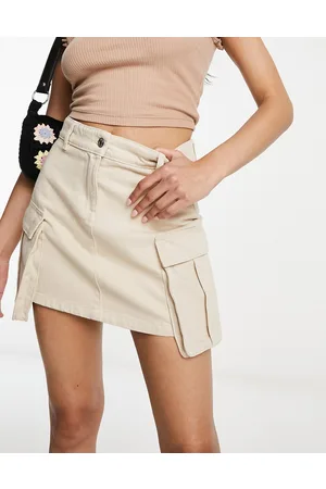 Miss Selfridge Minigonna di jeans con tasche cargo color pietra