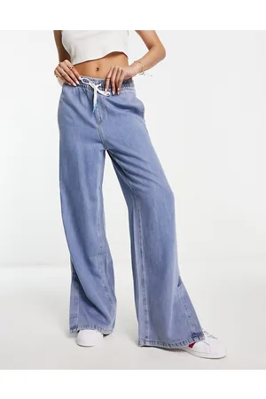 Urban Revivo Jeans a fondo ampio allacciati in vita