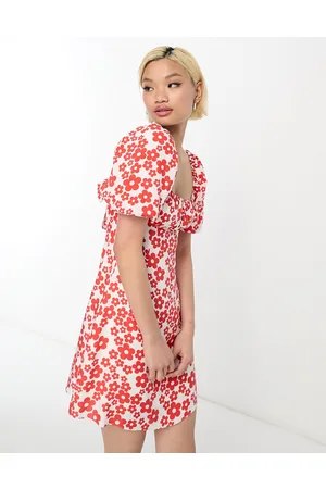 Glamorous Vestito grembiule corto a fiori rossi con scollo squadrato e allacciatura sul retro