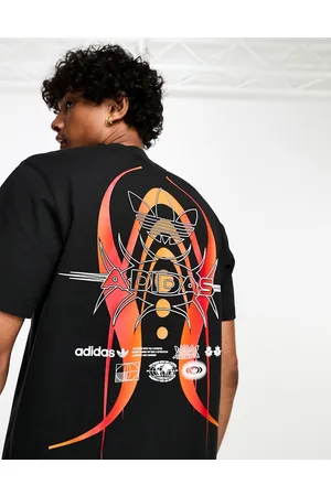 adidas Rekive - T-shirt nera con grafica grande sulla schiena