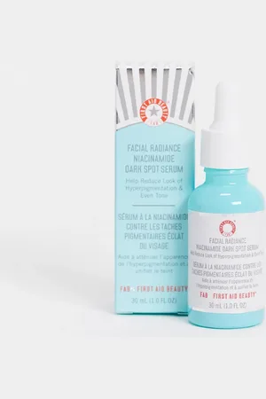 First Aid Beauty Facial Radiance - Siero anti-macchie scure con niacinamide da 30ml