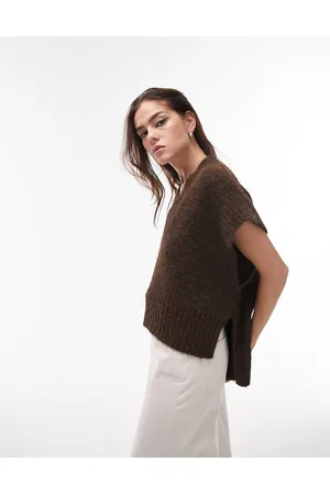 Topshop Maglione senza maniche soffice marrone cioccolato con scollo a V