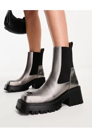 Steve Madden Sharpen - Stivaletti color peltro con dettagli in metallo e suola spessa