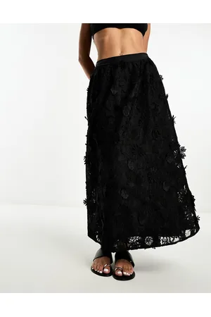 Miss Selfridge Gonna lunga nera a fiori 3D