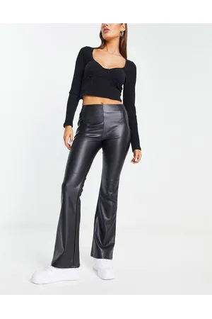 ASOS Pantaloni a zampa elasticizzati in pelle sintetica, colore