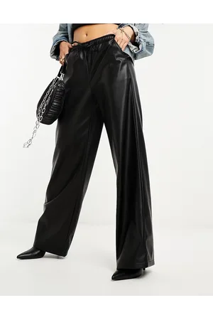 Stradivarius Joggers in pelle sintetica a fondo ampio neri