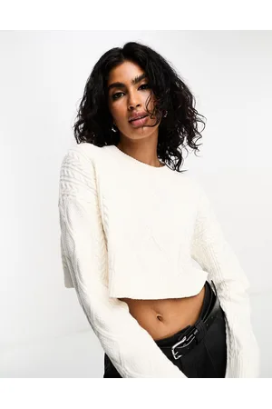Bershka Maglione taglio corto lavorato a trecce