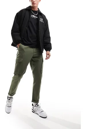 New Look Pantaloni cargo kaki scuro con fondo elasticizzato