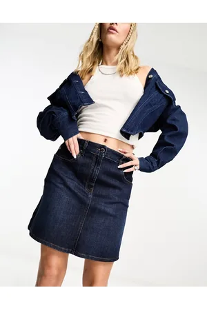 Moschino Minigonna in denim blu scuro con tasche a forma di cuore