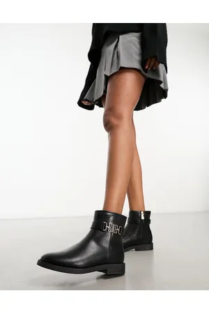 River Island Stivaletti in pelle neri con fibbia dorata