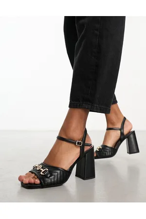 River Island Sandali neri con tacco largo e dettaglio con fibbie