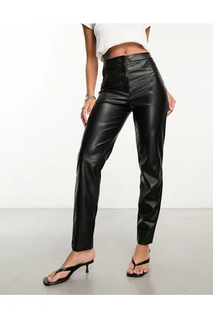 Pieces® Pantaloni dritti neri in pelle sintetica a vita alta