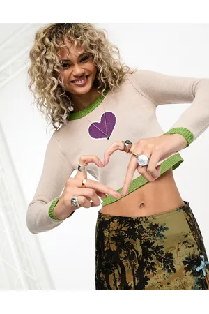 Heartbreak Maglione taglio corto color talpa con grafica a cuore