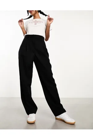 Monki Pantaloni affusolati neri con pieghe sul davanti