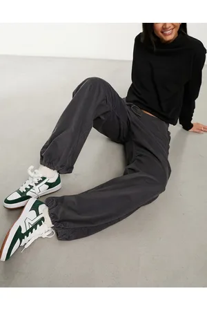Hollister Pantaloni parachute scuro in velluto a coste