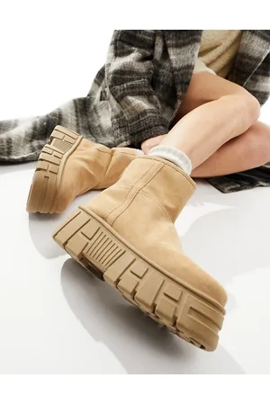 ASOS Attention - Stivaletti color cuoio con interno in pile borg