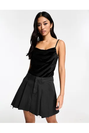 New Look Body aderente con scollo ad anello in velluto