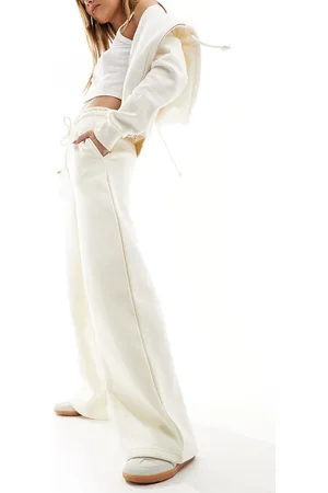 Pull&Bear Joggers a fondo ampio color crema in coordinato