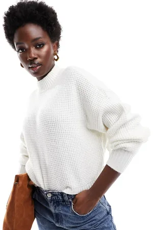 Hollister Maglione accollato