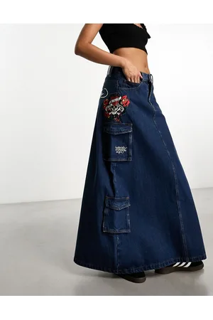 ED HARDY Gonna midi in denim lavaggio vintage con rose ricamate