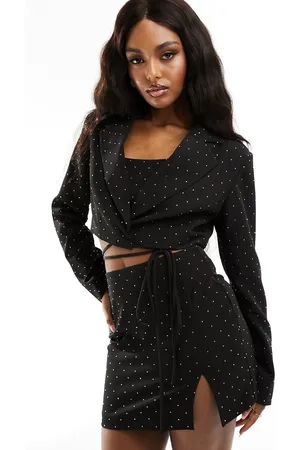 ASOS Blazer corto con applicazioni a caldo in coordinato