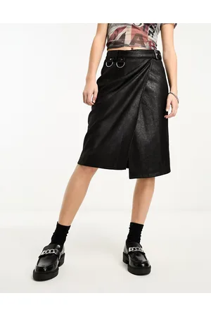 Weekday Oda - Gonna midi in pelle sintetica nera con cintura e dettagli in metallo