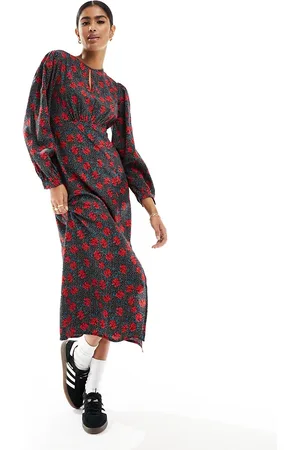 New Look Vestito midi a maniche lunghe con apertura a goccia e stampa di rose
