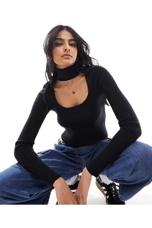 Bershka Maglione dolcevita con collarino