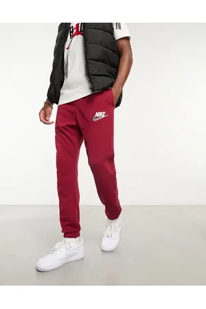 Nike Club - Joggers rossi con logo