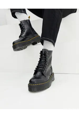 Dr. Martens Jadon - Stivali in pelle liscia con suola platform e 8 occhielli