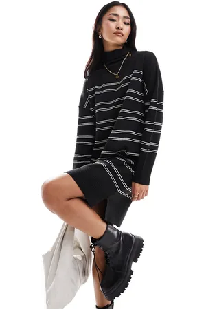 French Connection Vestito in maglia a collo alto nero a righe bianche