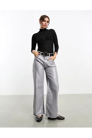 Monki Top a maniche lunghe accollato