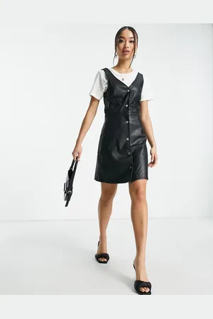 Lipsy London Vestito skater scamiciato in ecopelle PU