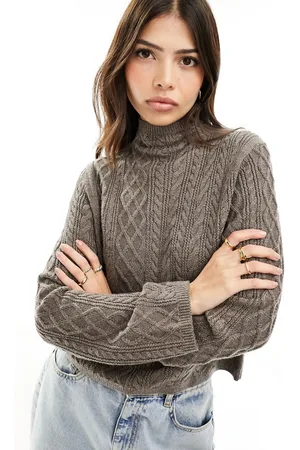 & OTHER STORIES Maglione corto in lana merino lavorato a trecce color talpa