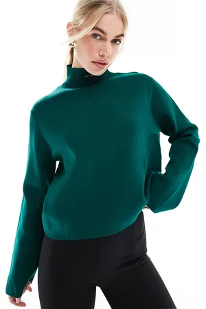 & OTHER STORIES Maglione accollato squadrato taglio corto