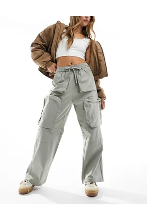 Urban Revivo Pantaloni cargo dritti slavato con coulisse e tasche ampie
