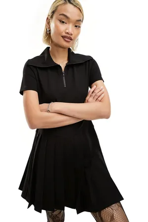 Urban Revivo Vestito corto con zip stile tennis