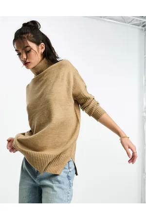 French Connection Maglione oversize dolcevita cammello con maniche a coste