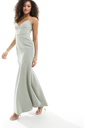 ASOS Vestito lungo da damigella salvia in crêpe con spalline sottili e fondo a sirena