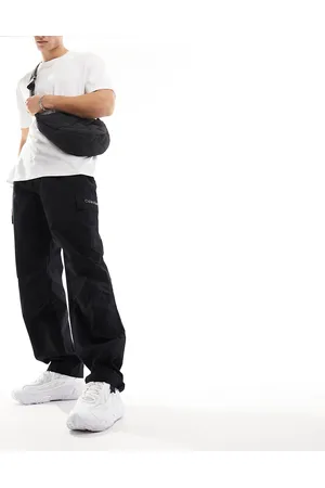 Calvin Klein Essential - Pantaloni cargo regular neri
