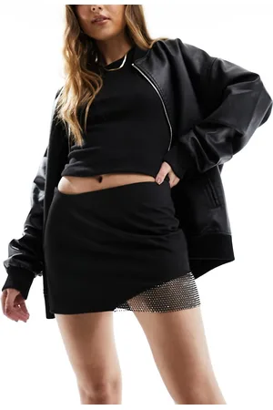 Bershka Minigonna sartoriale nera con finiture in maglia metallica
