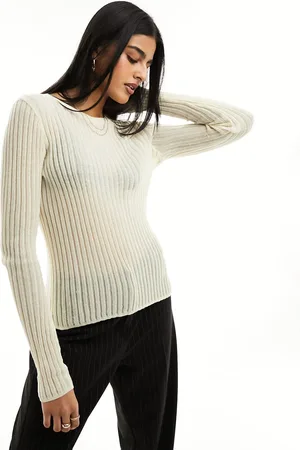 Pieces® Top in maglia leggera color crema con orlo smerlato