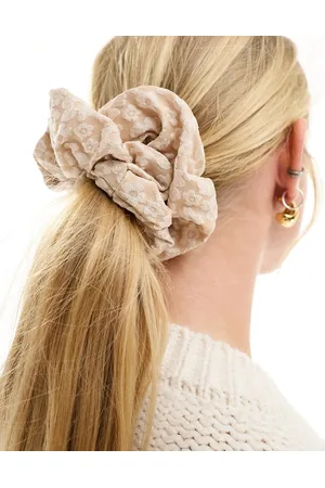 Sui Ava Elastico per capelli oversize crema con fiori