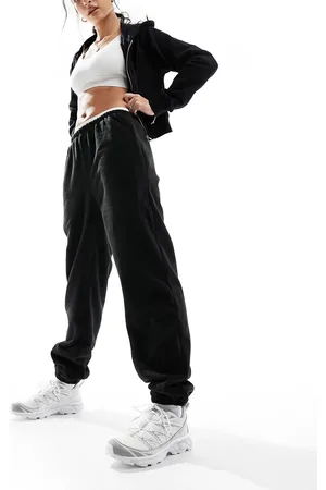 The Couture Club Joggers neri in pile soffice